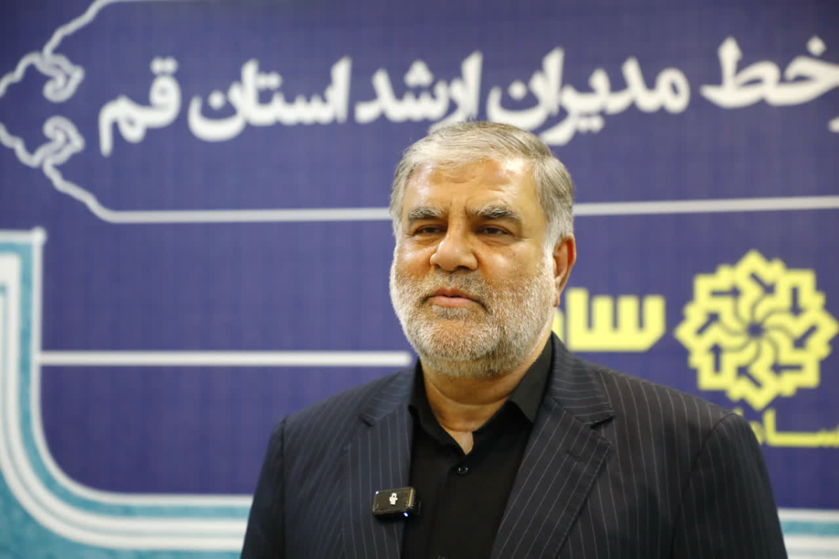 پاسخگویی مستقیم شهردار ملانشهر قم به مطالبات شهروندان در سامانه سامد/دکتر عظیمی: 